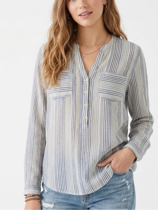 Lucky Brand Tops - Lucky Brand Striped Blue White  Long Sleeve Lightweight Button Down Shirt Size L
